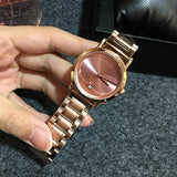 Women's Watch white round ultra-thin With Calendar dial gold stainless steel strap simple watch