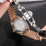 Women's Watch Round calendar dial stainless steel strap gold quartz fashion watch