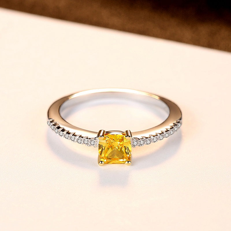 Natural Yellow Crystal Women's Ring