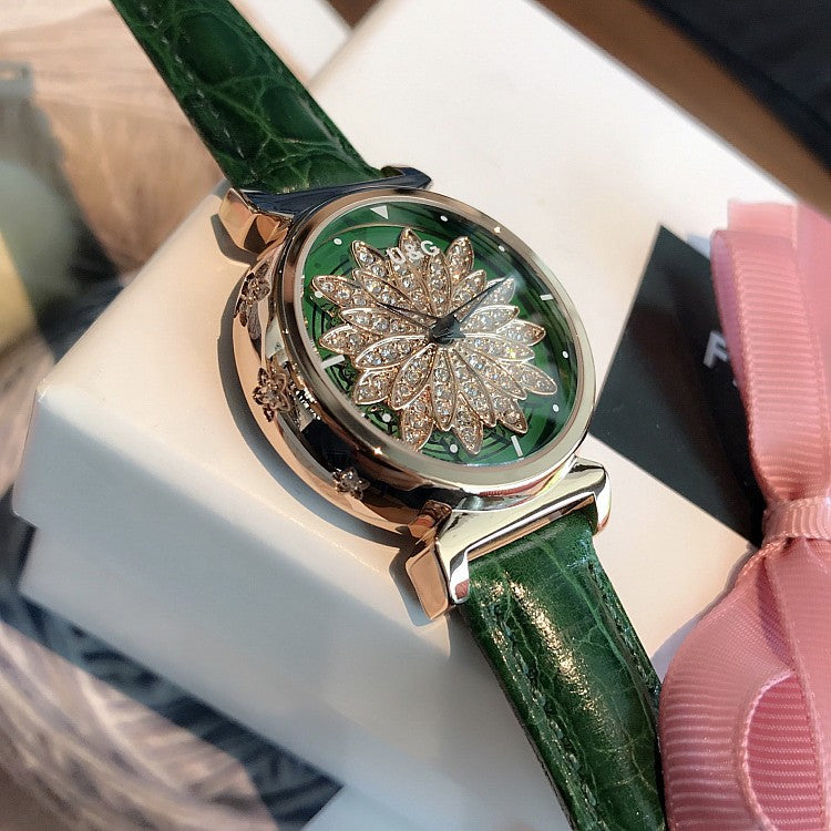 Women's Watch Petal Pattern Chassis leather strap elegant watch