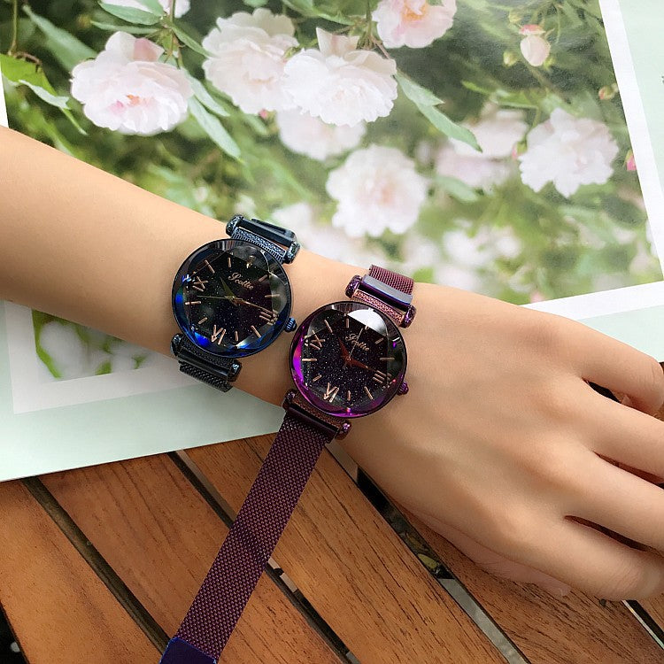 Women's Watch Rhombus-shaped Mirror purple dial Magnet Strap fashion watch