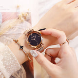 Round Dial Magnetic Strap Women's Watch